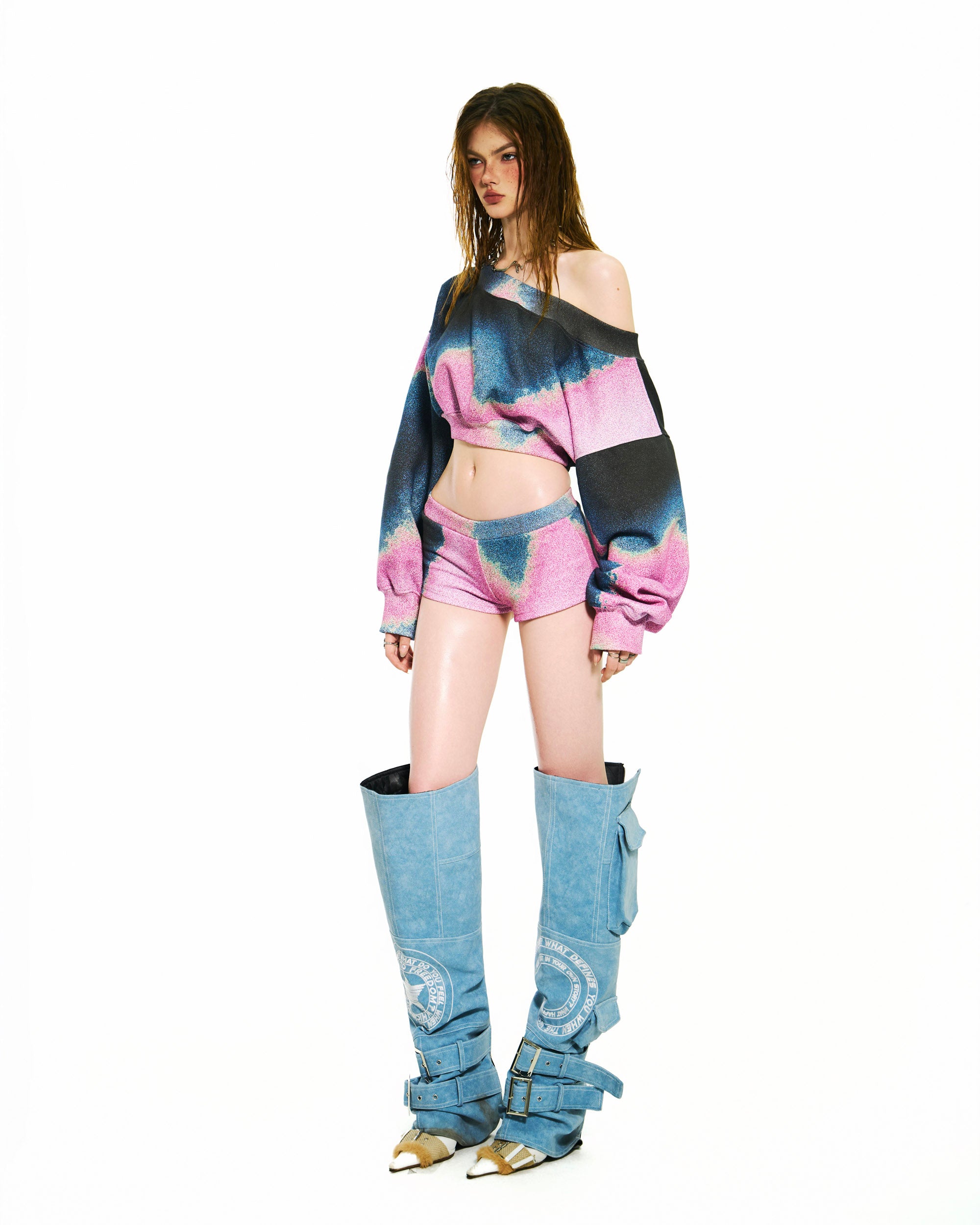 Bong Printed Crop Sweater